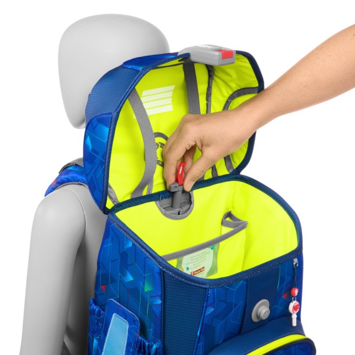 Step by Step Cloud Schulranzenset Police Truck